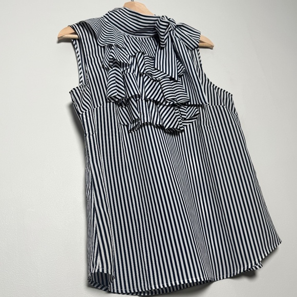 Banana Republic Classic Tie Neck Ruffle Stripe Dark Navy Sleeveless Top Sz M - Picture 2 of 8